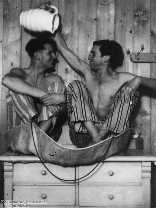 Christoph Probst und Alexander Schmorell von der studentischen Widerstandsgruppe „Weiße Rose” (1941)